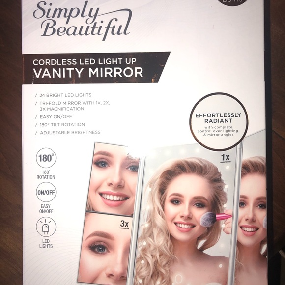 Vivitar Cordless Tri-Folded LED Mirror White Vanit - Picture 3 of 5